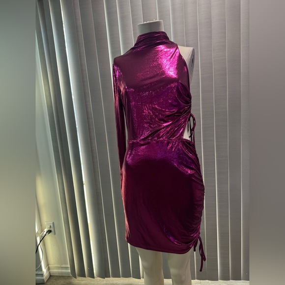 🌸BOUTIQUE pink metallic one shoulder dress ✨ - Picture 15 of 15